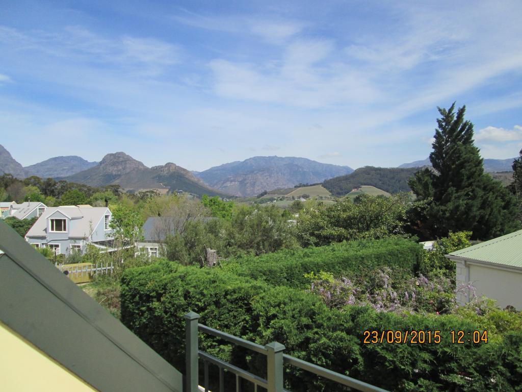 Villa-Roux Garden Cottage Франсгук Номер фото